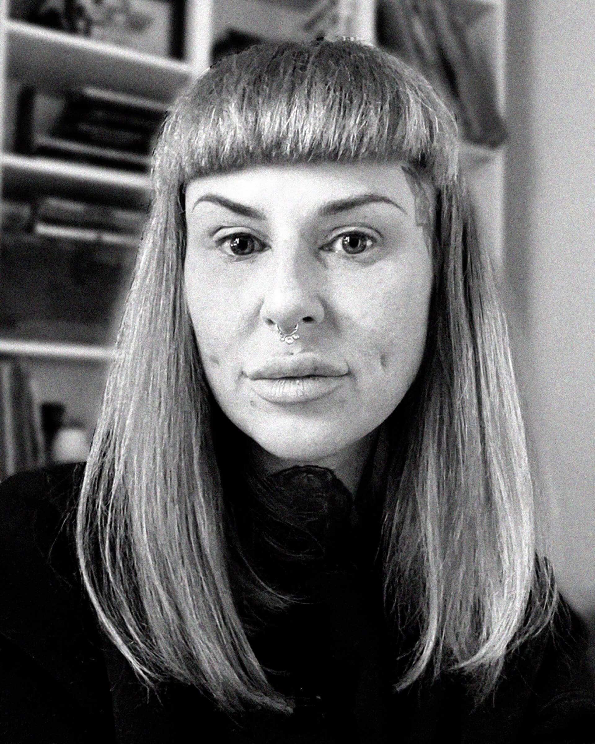 Meet Kelly Violet