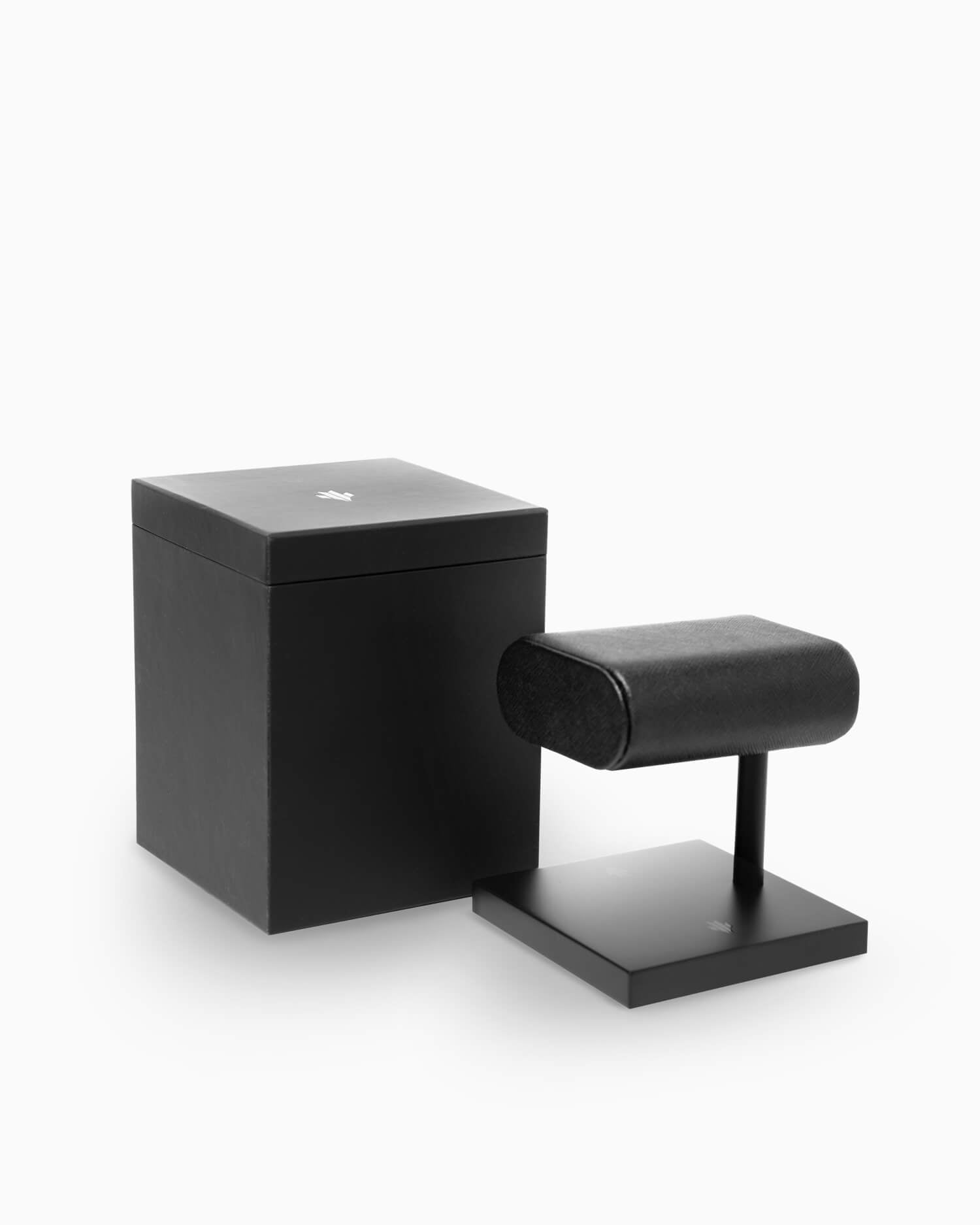 VIEREN black vegan leather watch stand and luxury box set