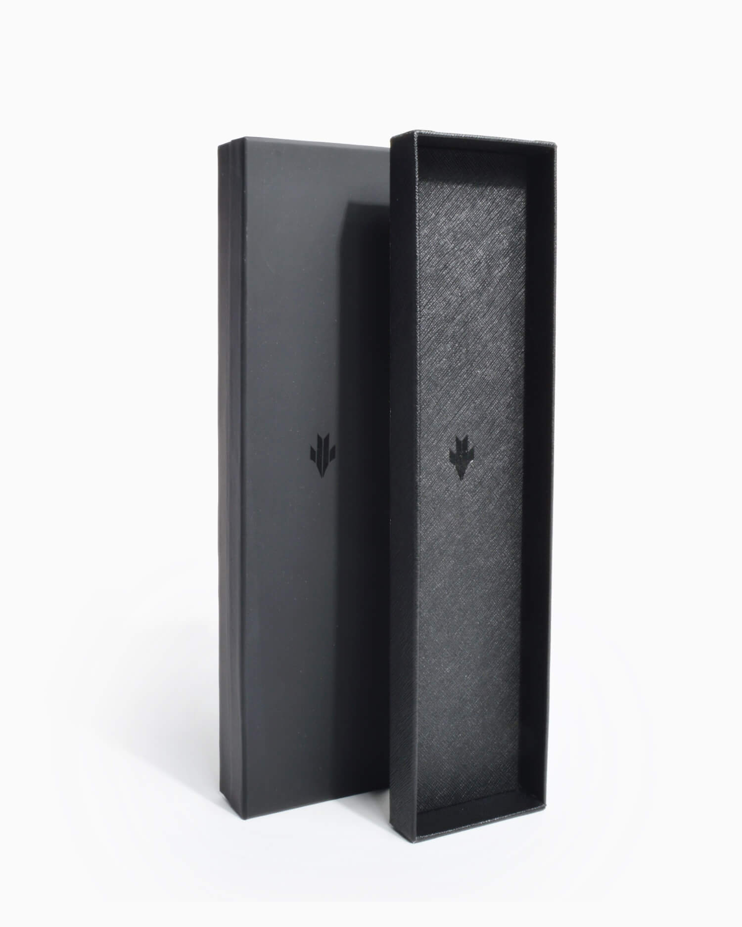 VIEREN black vegan leather watch valet tray and luxury presentation box