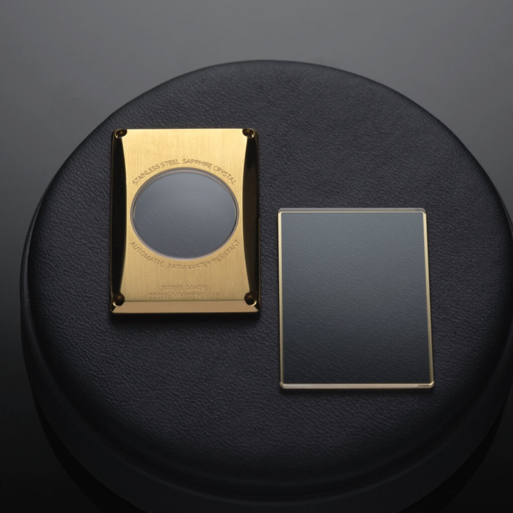 VIEREN Gold Waves rectangular watch with sapphire crystal caseback