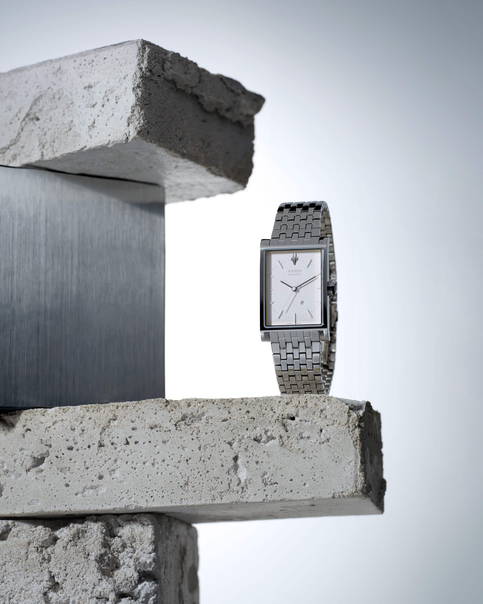 VIEREN Matte White rectangular watch inspired by modernist architecture design