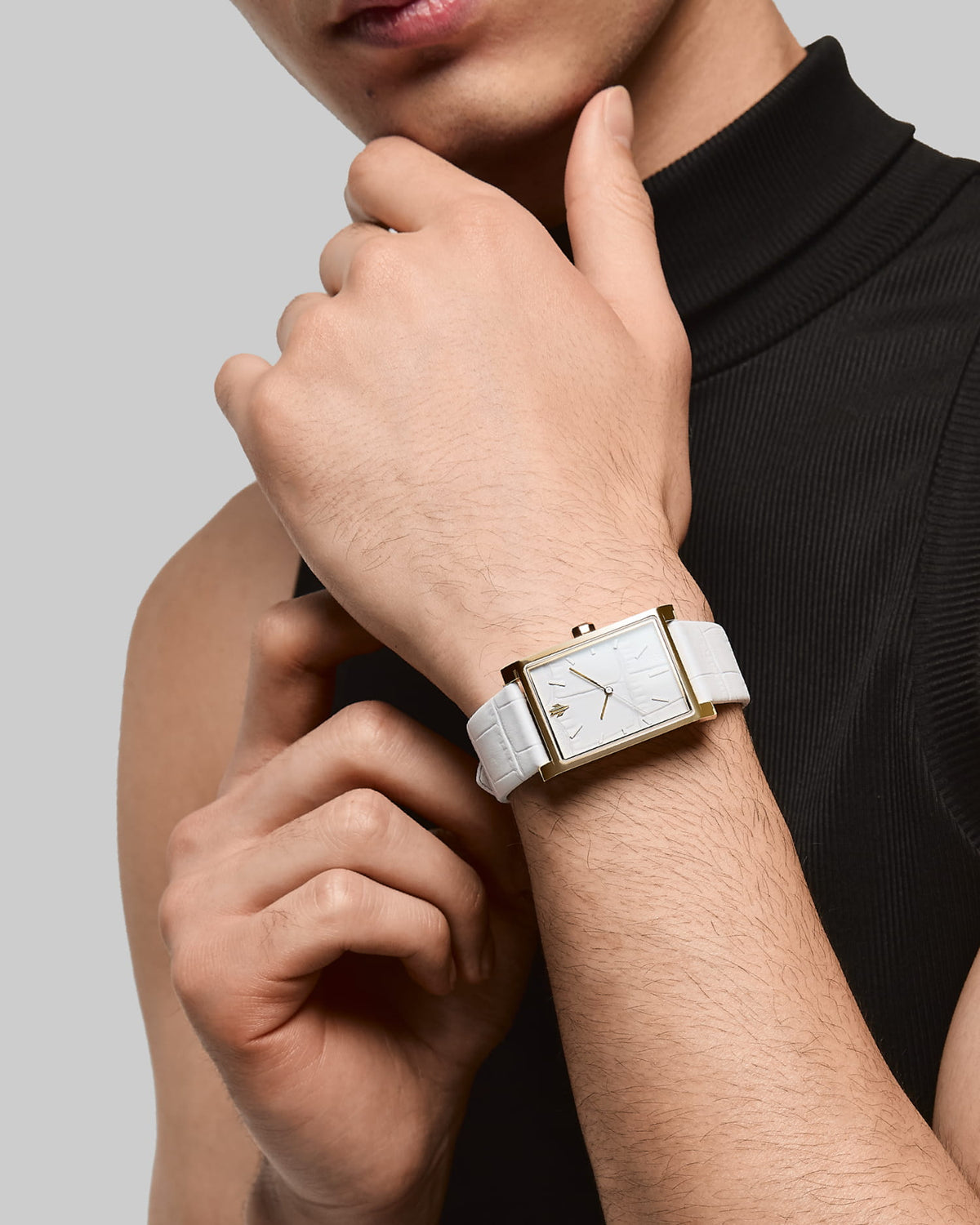 VIEREN Gold White Croc leather men's gold rectangular watch with black shirt
