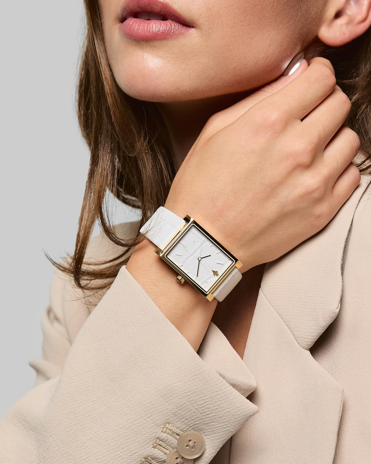 VIEREN Gold White Croc leather women's gold rectangular watch with beige blazer
