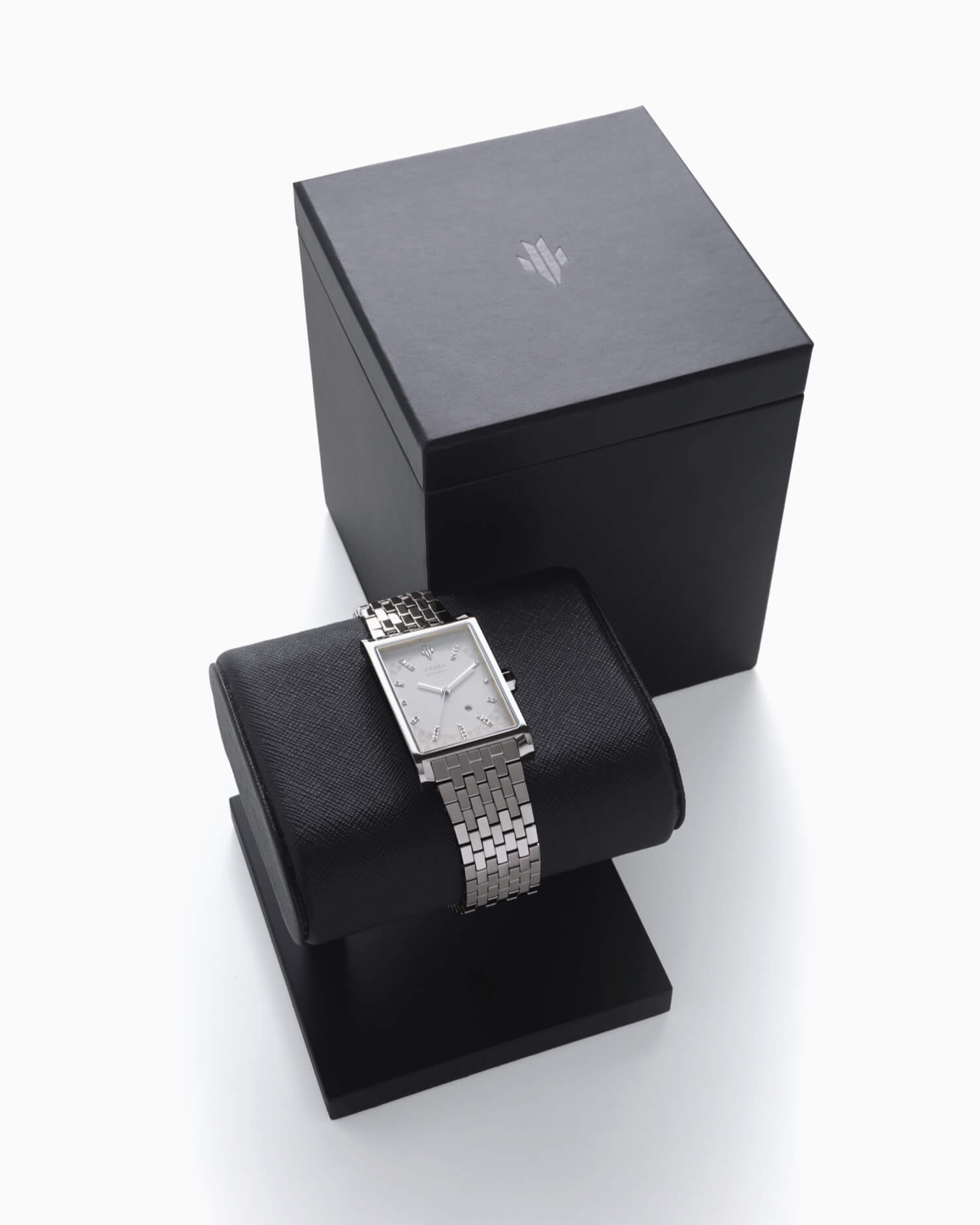 VIEREN White Diamond rectangular watch with signature box set and display stand packaging