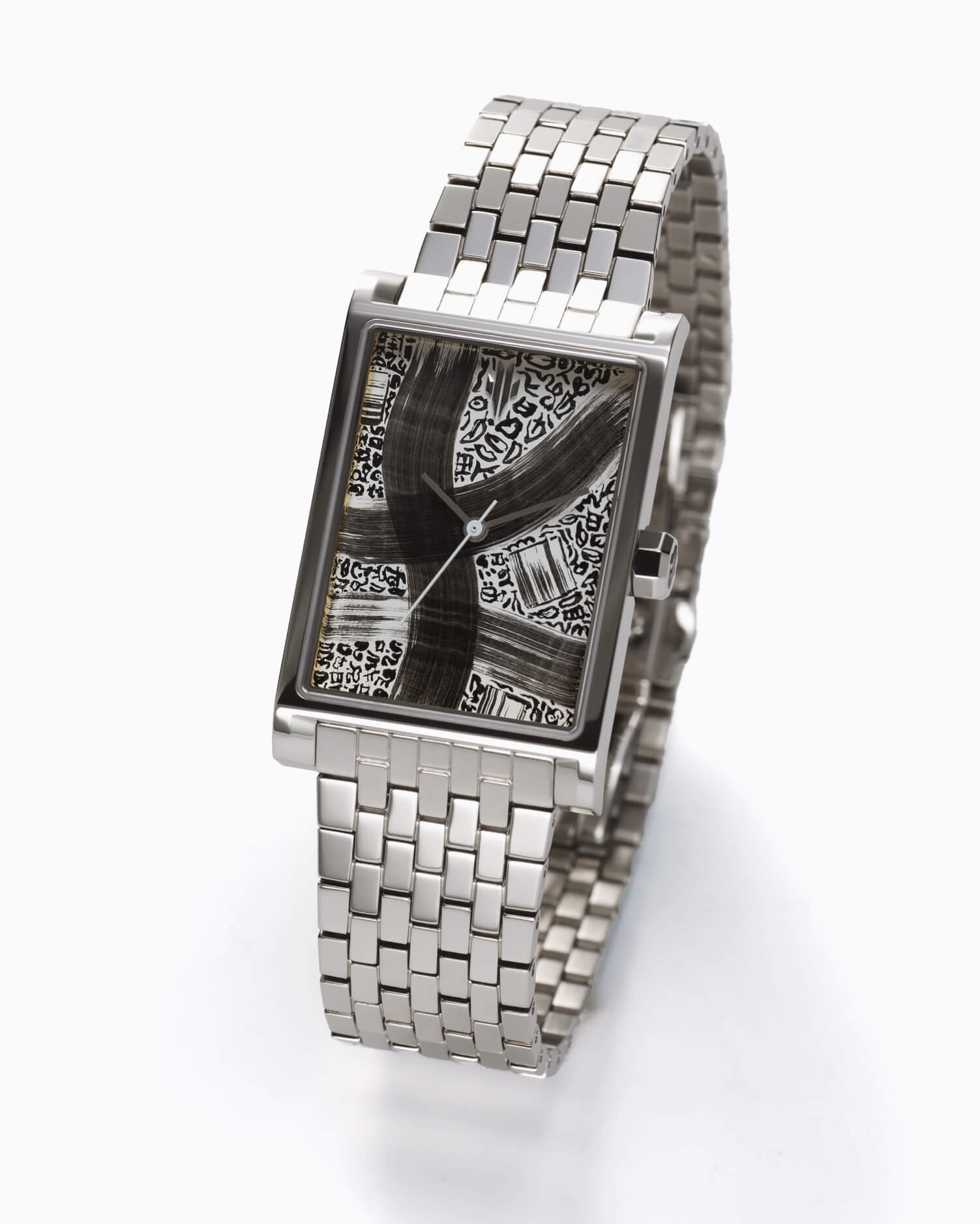 VIEREN V Collectors Set x Roberta Boffo one-of-one artist edition rectangular watch angled view