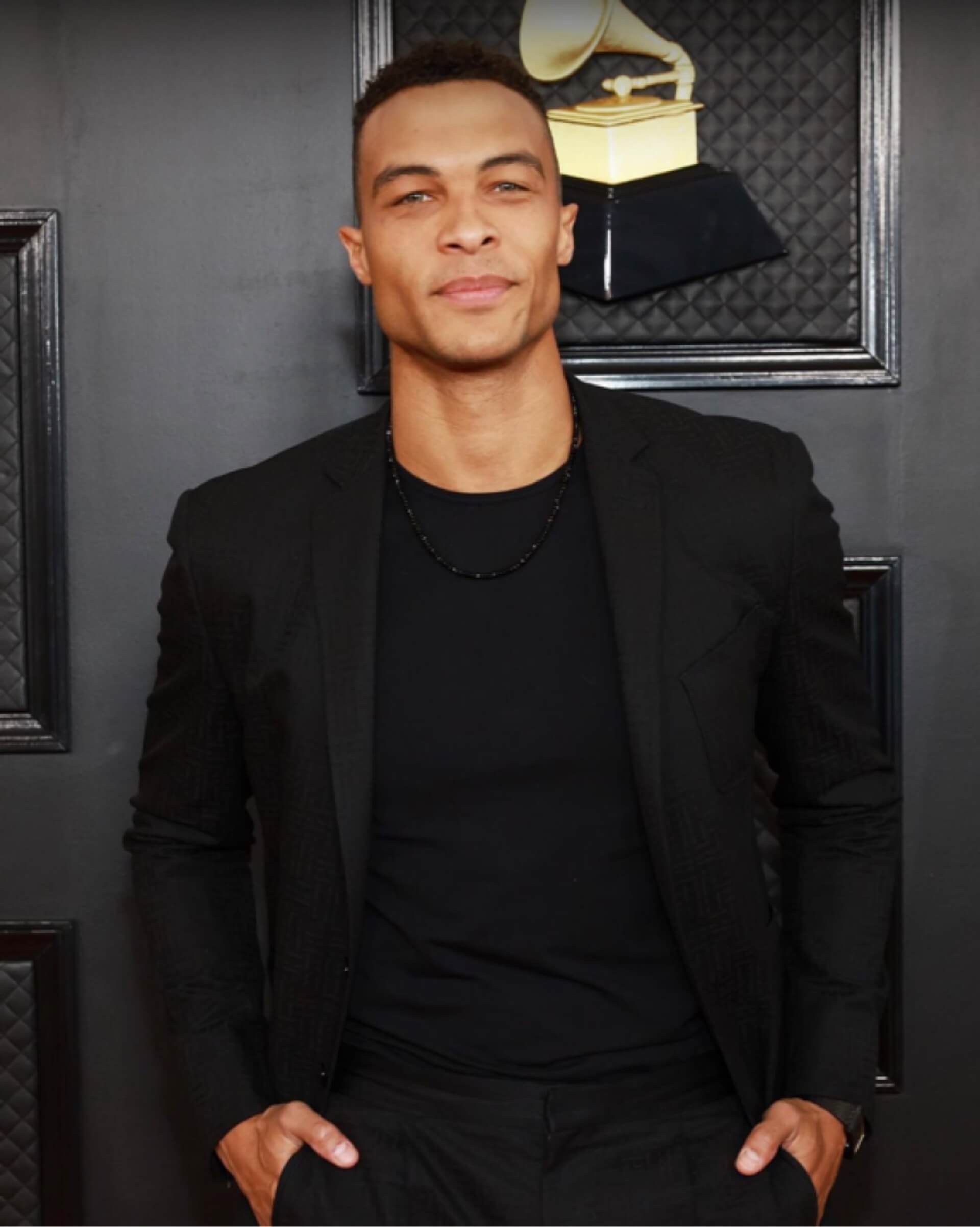 Dale Moss in VIEREN Black Diamond watch at the Grammys