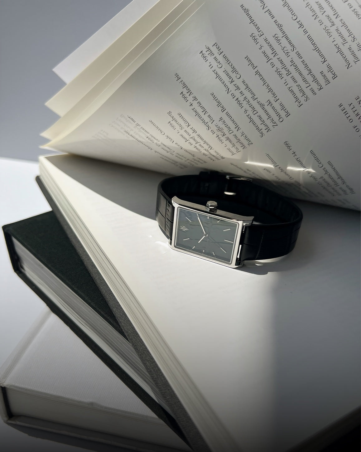 VIEREN black leather rectangular watch with books for graduation gifts