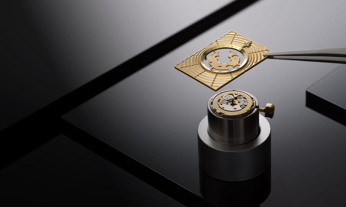 VIEREN gold skeleton rectangular watch dial with Swiss automatic movement and gold date disc