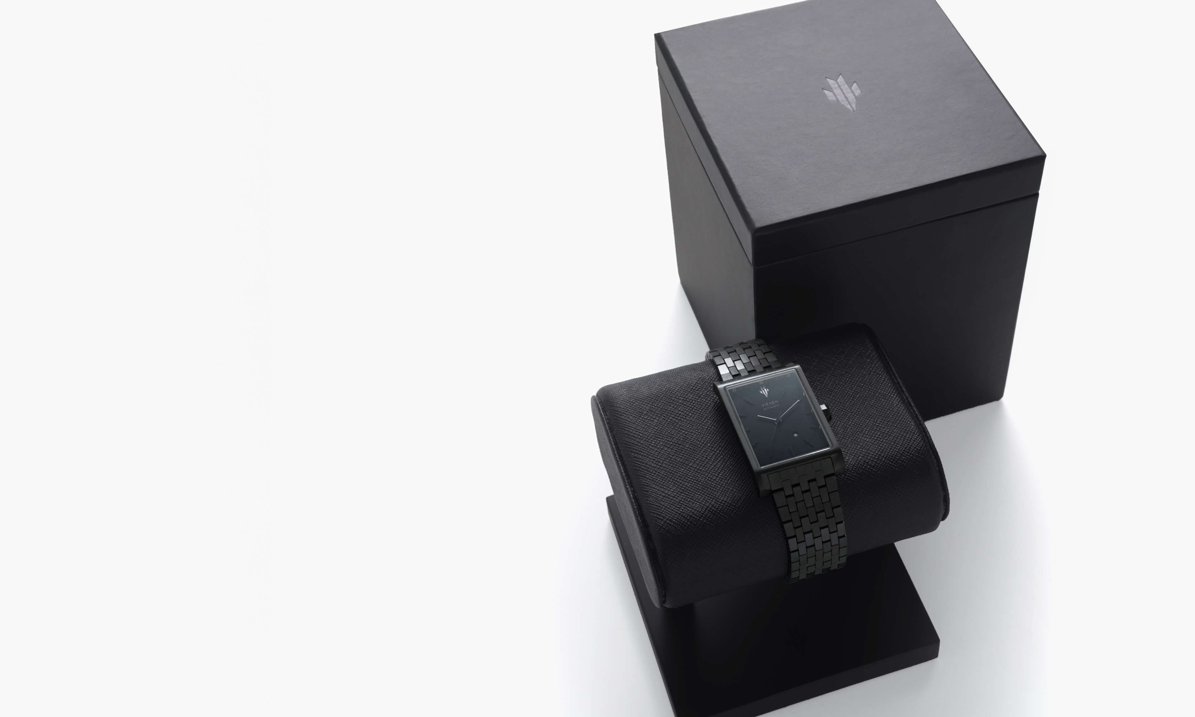 VIEREN Matte Black rectangular watch with signature box set and display stand packaging