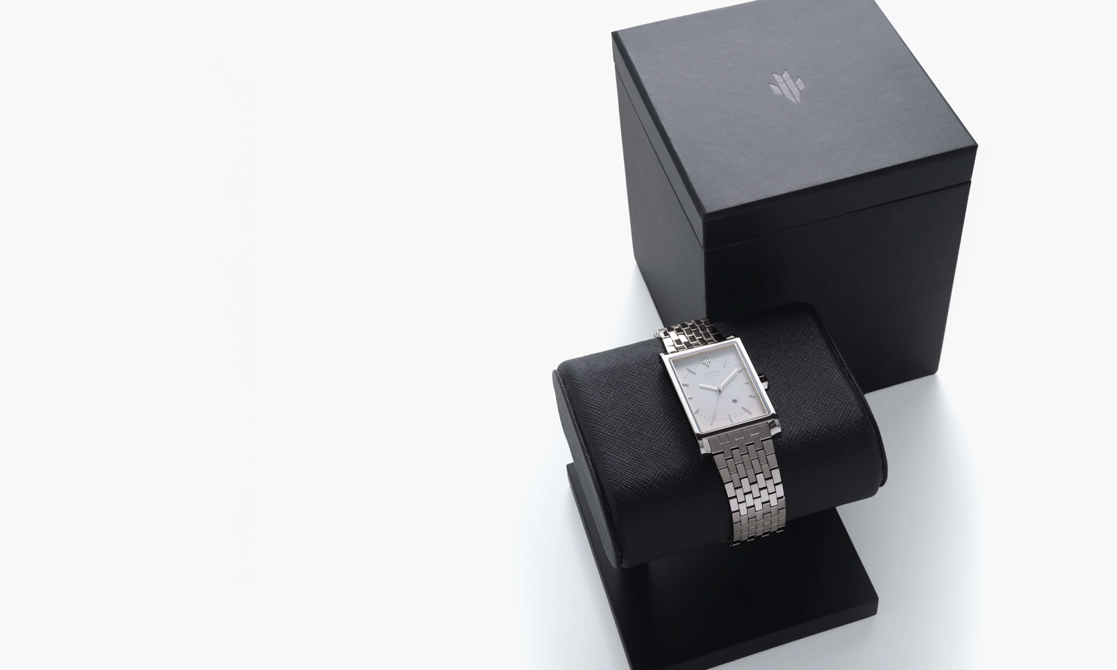 VIEREN Matte White rectangular watch with signature box set and display stand packaging