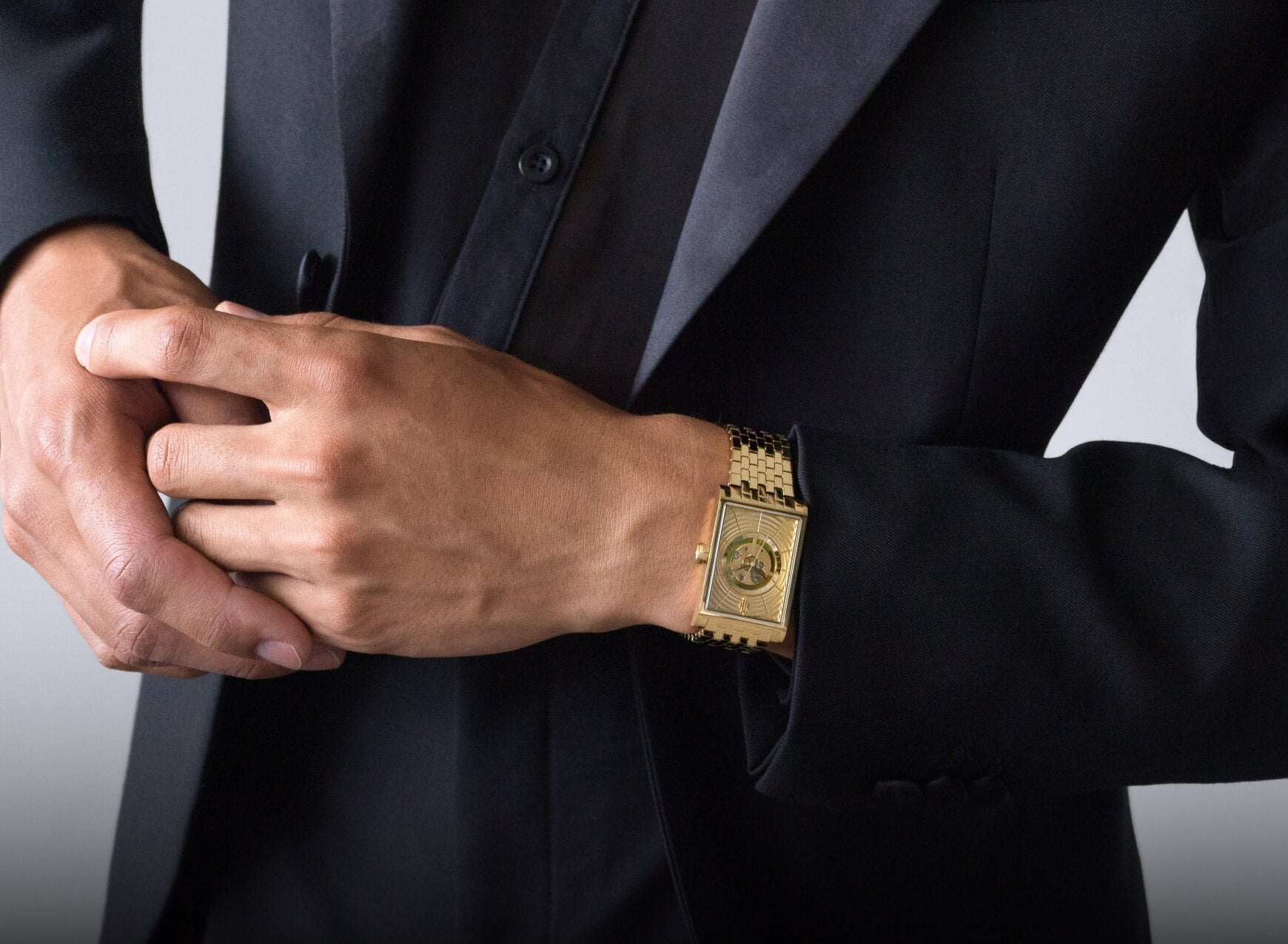 VIEREN Gold Waves men's rectangular watch with sculptural skeleton dial