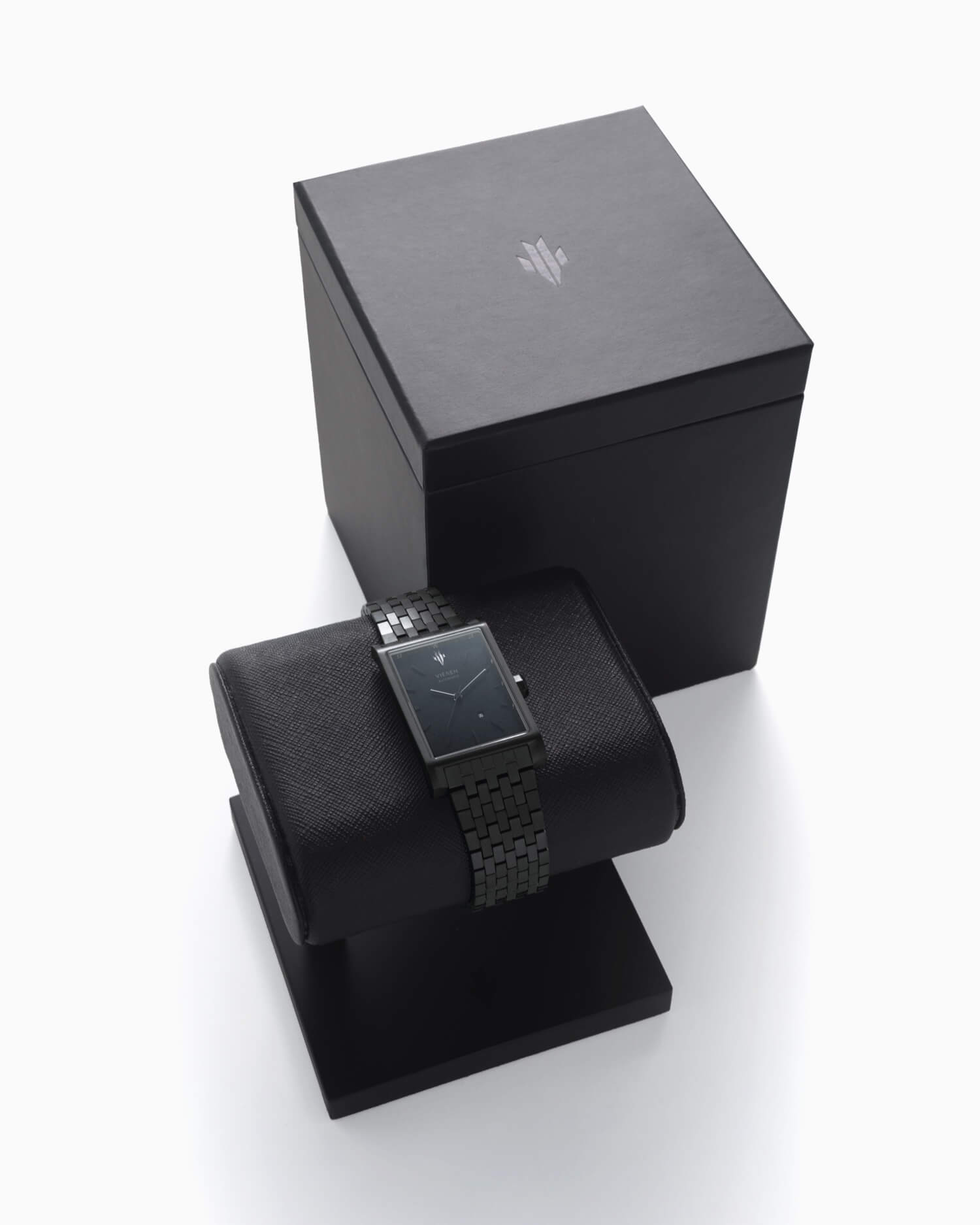 VIEREN Matte Black rectangular watch with signature box set and display stand packaging