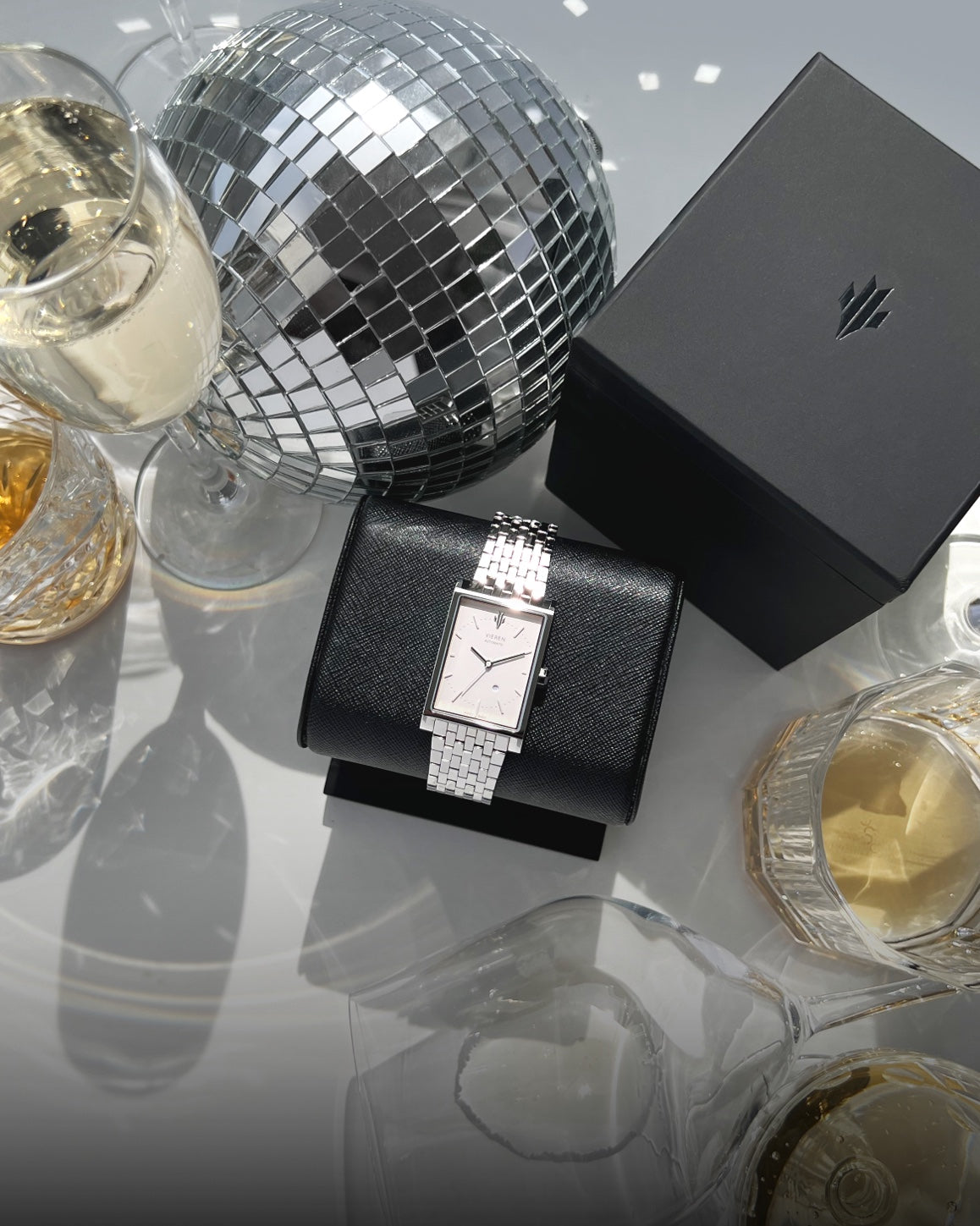 VIEREN silver rectangular watch gift set with display box for birthday gifts