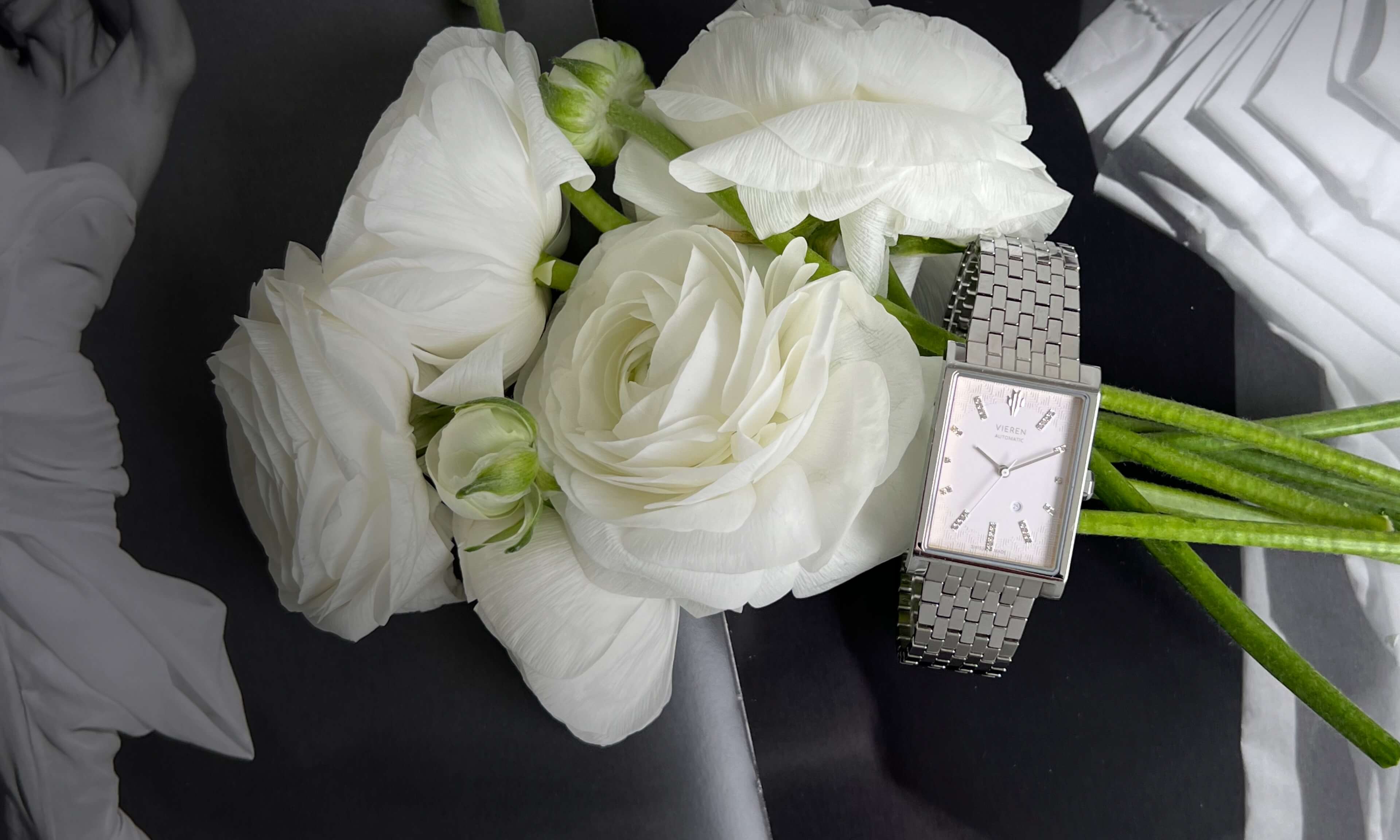 VIEREN White Diamond rectangular watch with white flowers for wedding gifts